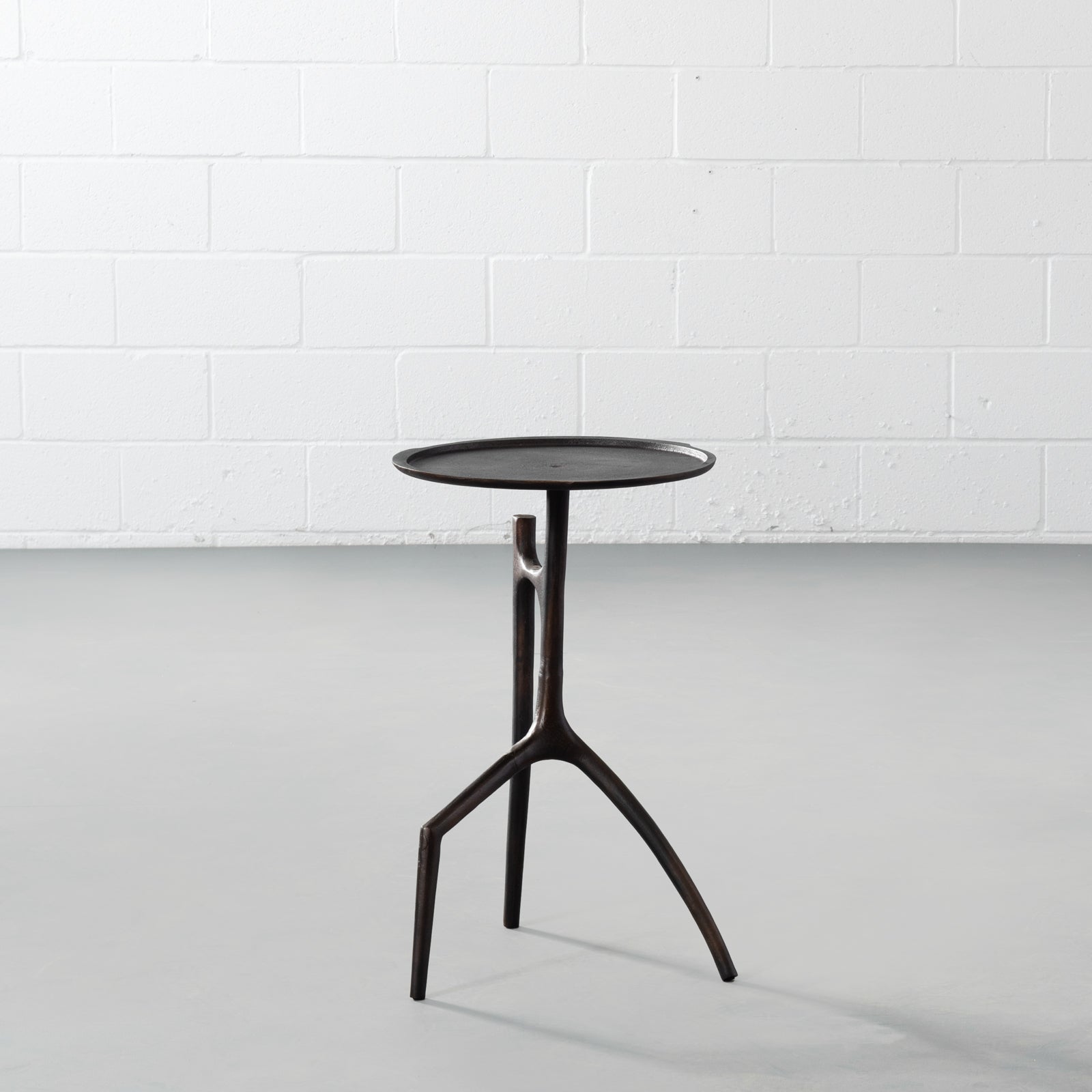 ALZEA - Side Table