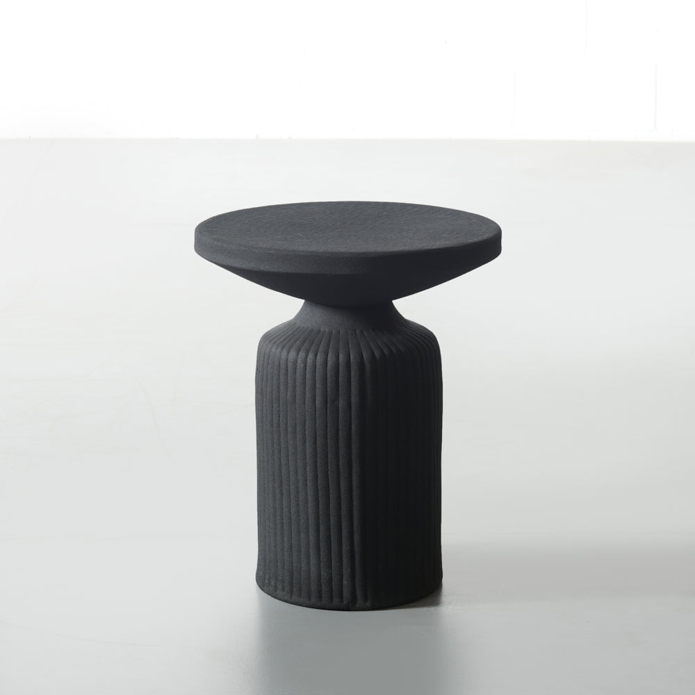 RAE - Black Metal Side Table
