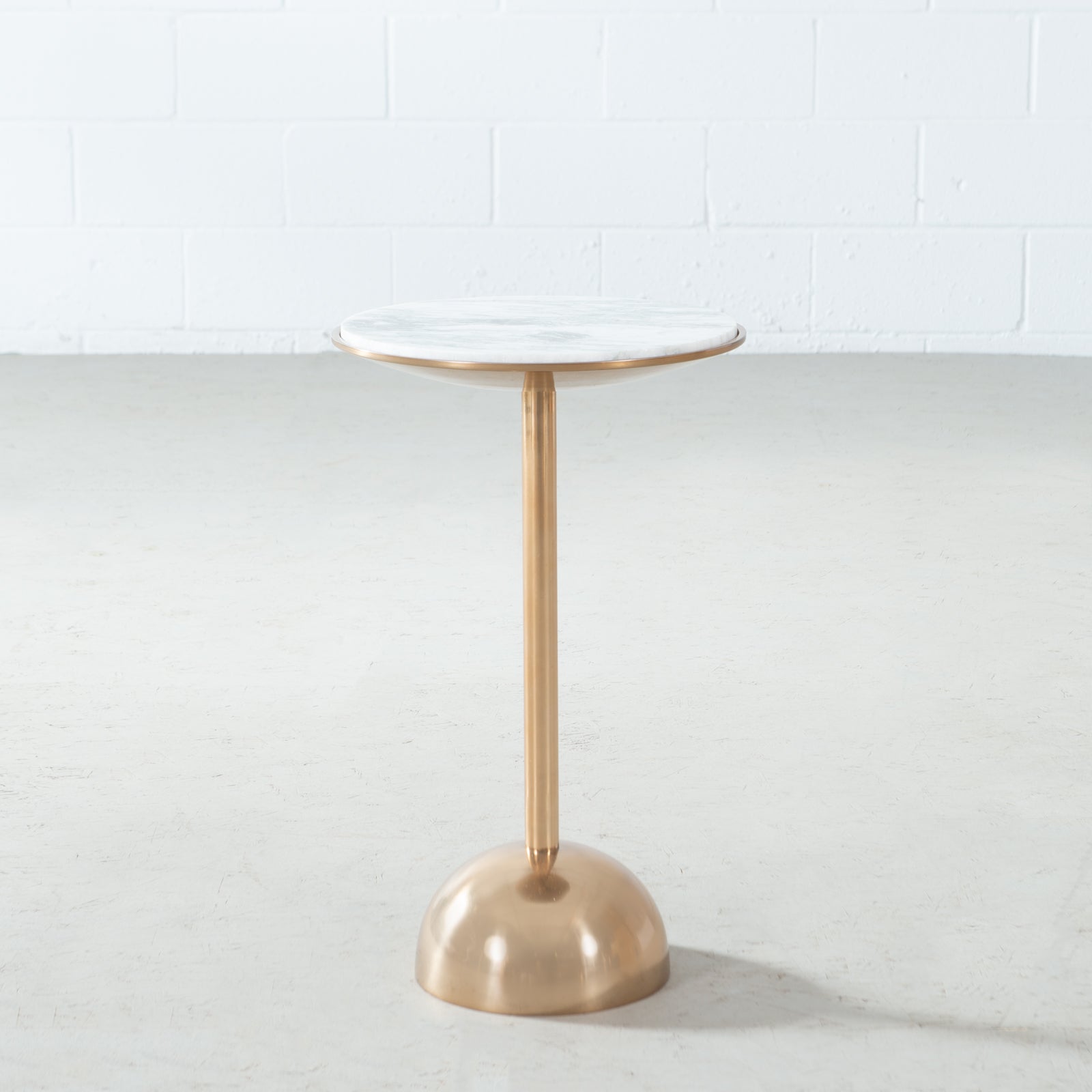 MIATA - Side Table With Brass Base